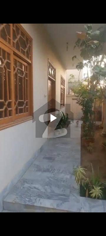 گلستانِ جوہر کراچی میں 6 کمروں کا 16 مرلہ مکان 8.95 کروڑ میں برائے فروخت۔