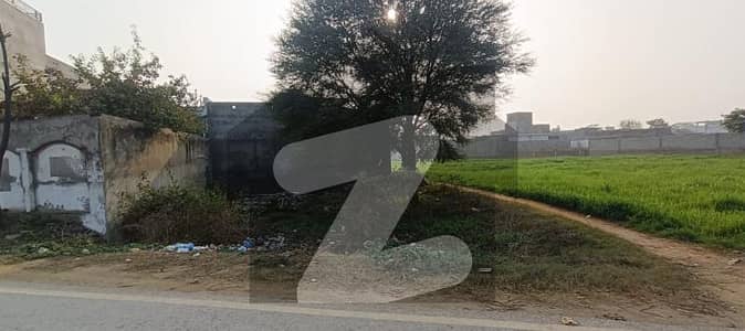 10 Marla Corner Commercial Plot in ISLAMPURA ROAD, Jhelum