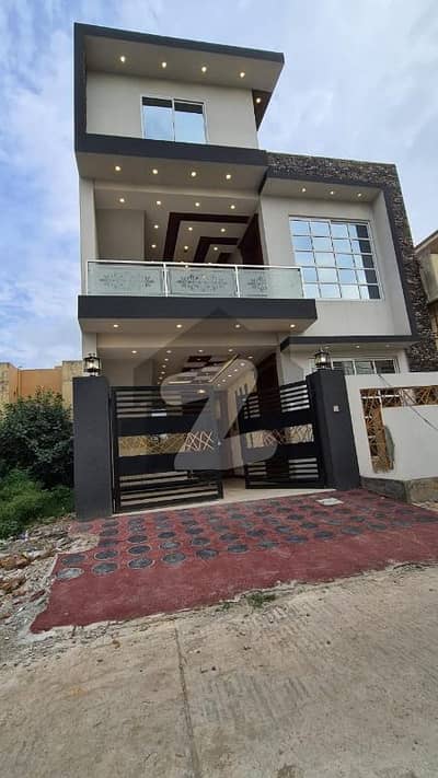 5 MARLA FULL DOUBLE STOREY LOP HOUSE 4 BED 4 WASHROOMS 2 DRING 2 DINING 2 KITCHEN REGISTRY ALLOTMENT 4 BANK LOAN IN SNOOBER CITY SOCIETY