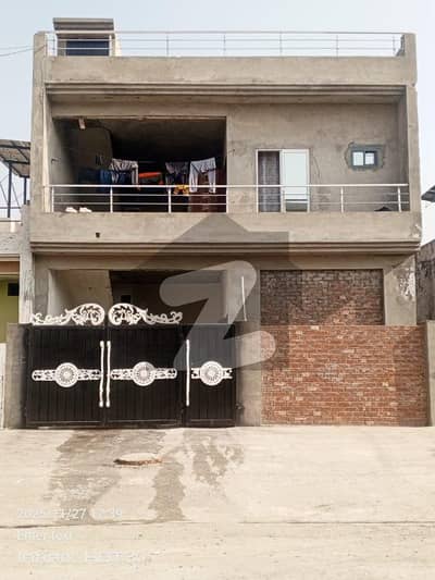 جوبلی ٹاؤن ۔ بلاک ڈی جوبلی ٹاؤن,لاہور میں 5 کمروں کا 7 مرلہ مکان 2.7 کروڑ میں برائے فروخت۔