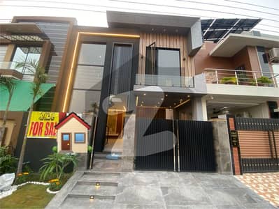 5 Marla Brand New Modern House