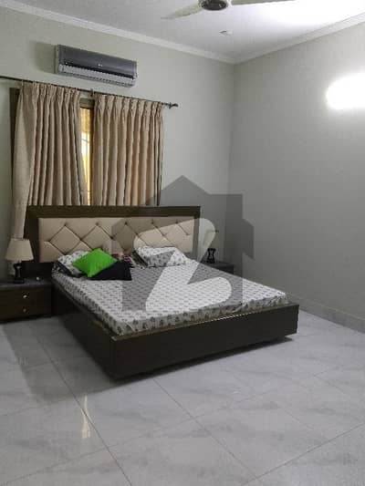 600 SQRYARD FIRST FLOOR 4BDD BLOCK 6 GULSHAN IQBAL