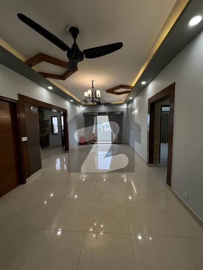 A Prime Location Flat Of 300 Square Yards In Rs. 52500000