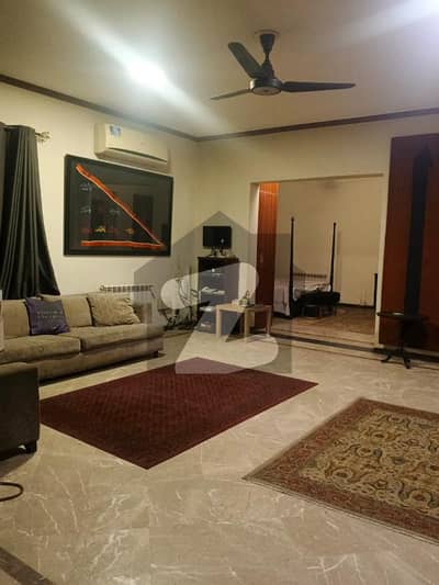 1 Kanal Beautiful House For Rent DHA Phase 3