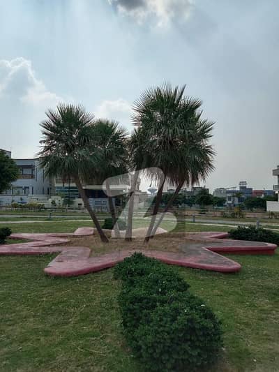 Prime 10 Marla Beautiful Location Solid Land Plot For Sale In Sector C1, Bahria Enclave