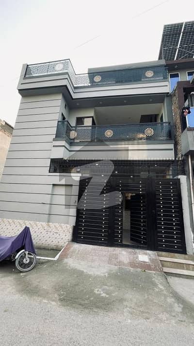 ارباب سبز علی خان ٹاؤن ایگزیکٹو لاجز ارباب سبز علی خان ٹاؤن,ورسک روڈ,پشاور میں 6 کمروں کا 5 مرلہ مکان 2.0 کروڑ میں برائے فروخت۔