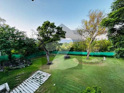 F-7/3 HOUSE FOR SALE 2 KANAL EXTRALAND