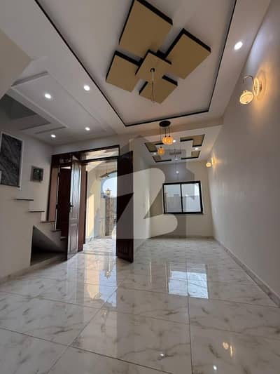 الکبیر ٹاؤن - فیز 2 الکبیر ٹاؤن,رائیونڈ روڈ,لاہور میں 3 کمروں کا 3 مرلہ مکان 52.0 ہزار میں کرایہ پر دستیاب ہے۔