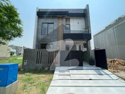 5 Marla Fully Modern Design Villa For Sale