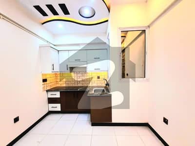 پیلی بھیت کوآپریٹو ہاؤسنگ سوسائٹی سکیم 33 - سیکٹر 18-اے,سکیم 33,کراچی میں 2 کمروں کا 4 مرلہ مکان 52.0 ہزار میں کرایہ پر دستیاب ہے۔ پیلی بھیت کوآپریٹو ہاؤسنگ سوسائٹی سکیم 33 - سیکٹر 18-اے,سکیم 33,کراچی میں 2 کمروں کا 4 مرلہ مکان 52.0 ہزار میں کرایہ پر دستیاب ہے۔