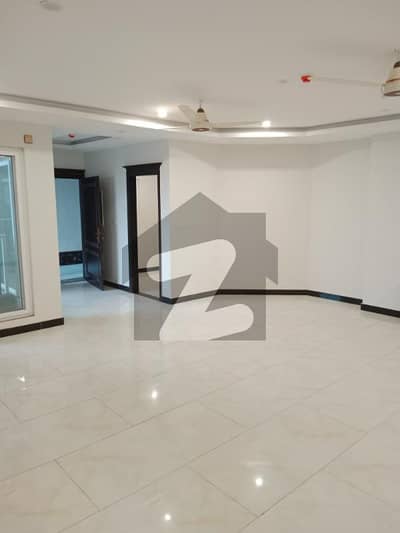 11 سینٹرل اپارٹمنٹس جی ۔ 11/1,جی ۔ 11,اسلام آباد میں 3 کمروں کا 10 مرلہ فلیٹ 1.8 لاکھ میں کرایہ پر دستیاب ہے۔