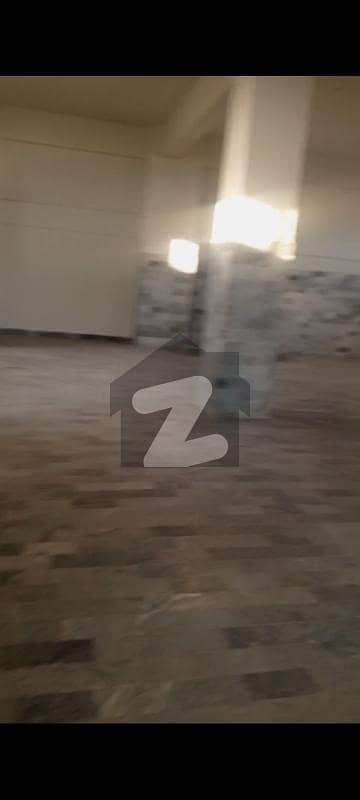 کورنگی انڈسٹریل ایریا کورنگی,کراچی میں 1 کنال فیکٹری 18.0 کروڑ میں برائے فروخت۔