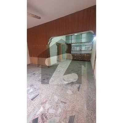 آئی ۔ 9 اسلام آباد میں 4 کمروں کا 7 مرلہ مکان 3.5 کروڑ میں برائے فروخت۔