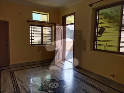 چٹھہ بختاور اسلام آباد میں 2 کمروں کا 9 مرلہ بالائی پورشن 32.0 ہزار میں کرایہ پر دستیاب ہے۔