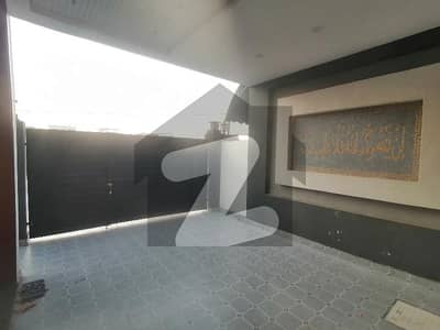 Prime Location 5 Marla Spacious House Available In Buch Executive Villas For sale