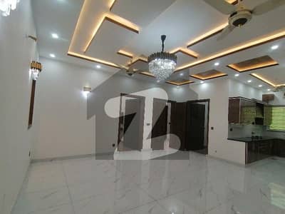 Prime Location EME Society - Block J House Sized 10 Marla For sale