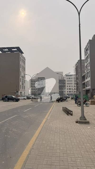 8 MARLA ON GROUND COMMERCIAL PLOT ARE AVAILABLE FOR SALE IN ETIHAD TOWN LAHORE