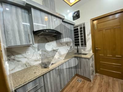 جی ۔ 13 اسلام آباد میں 3 کمروں کا 4 مرلہ مکان 1.2 لاکھ میں کرایہ پر دستیاب ہے۔