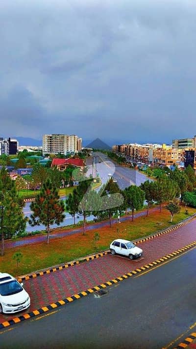 بحریہ انکلیو - سیکٹر اے بحریہ انکلیو,بحریہ ٹاؤن,اسلام آباد میں 10 مرلہ رہائشی پلاٹ 2.3 کروڑ میں برائے فروخت۔