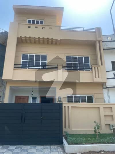 G-13 25X40 Brand New Double Story House Available