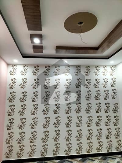 والٹن روڈ لاہور میں 3 کمروں کا 2 مرلہ مکان 90.0 لاکھ میں برائے فروخت۔