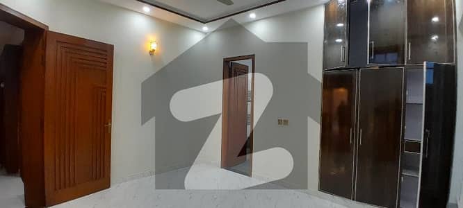 Prime Location Lower Portion Sized 3 Marla Available In Jubilee Town