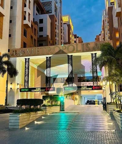 میٹروپولِز ریزیڈینسی جناح ایونیو,کراچی میں 4 کمروں کا 11 مرلہ فلیٹ 3.2 کروڑ میں برائے فروخت۔