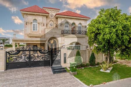 ڈی ایچ اے فیز 7 ڈیفنس (ڈی ایچ اے),لاہور میں 4 کمروں کا 10 مرلہ مکان 3.25 کروڑ میں برائے فروخت۔