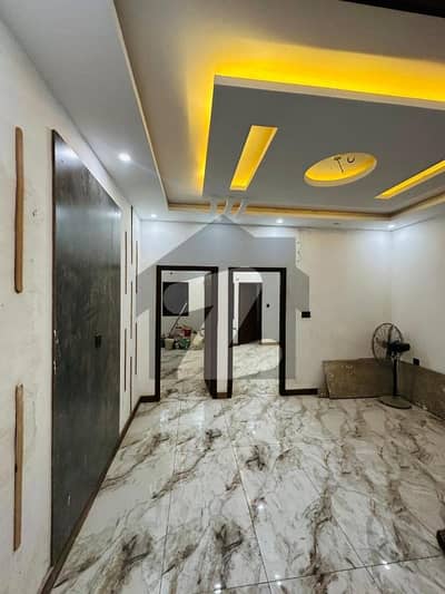 بدر کمرشل ایریا ڈی ایچ اے فیز 5,ڈی ایچ اے ڈیفینس,کراچی میں 2 کمروں کا 4 مرلہ فلیٹ 1.25 کروڑ میں برائے فروخت۔