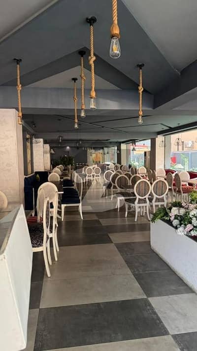 گلبرگ لاہور میں 6 مرلہ دکان 3.0 لاکھ میں کرایہ پر دستیاب ہے۔