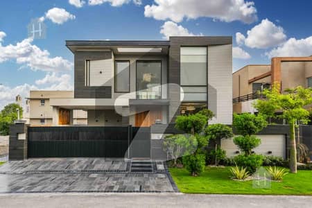 1 Kanal Slightly Used Modern Design Most Beautiful fully furnished House For Sale At Prime Location Of Dha Lahore Near To Park Masjid & Commercial Market