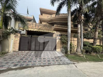 جوڈیشل کالونی فیز 1 جوڈیشل کالونی,لاہور میں 4 کمروں کا 10 مرلہ مکان 4.1 کروڑ میں برائے فروخت۔