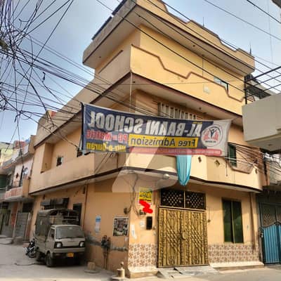 مرغزار آفیسرز کالونی لاہور میں 4 کمروں کا 5 مرلہ مکان 2.15 کروڑ میں برائے فروخت۔