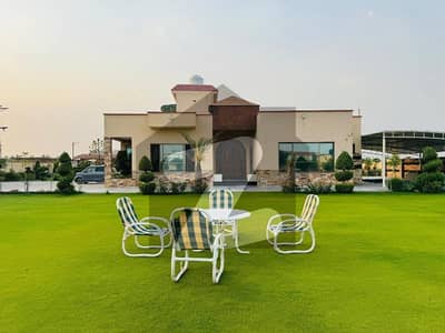 برکی روڈ کینٹ,لاہور میں 2 کمروں کا 2 کنال فارم ہاؤس 17.0 ہزار میں کرایہ پر دستیاب ہے۔