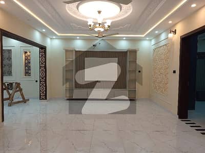 Good Location DC Colony Upper Portion For rent Sized 20 Marla