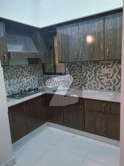 سمامہگلبرگ ٹاور گلبرگ گرینز ۔ بلاک بی,گلبرگ گرینز,گلبرگ,اسلام آباد میں 3 کمروں کا 5 مرلہ فلیٹ 60.0 ہزار میں کرایہ پر دستیاب ہے۔