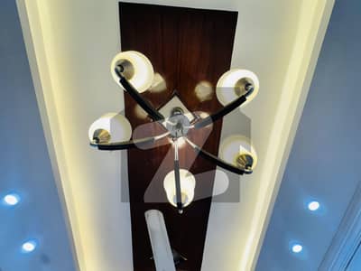 بحریہ ٹاؤن فیز 8 بحریہ ٹاؤن راولپنڈی,راولپنڈی میں 4 کمروں کا 5 مرلہ مکان 85.0 ہزار میں کرایہ پر دستیاب ہے۔ بحریہ ٹاؤن فیز 8 بحریہ ٹاؤن راولپنڈی,راولپنڈی میں 4 کمروں کا 5 مرلہ مکان 85.0 ہزار میں کرایہ پر دستیاب ہے۔