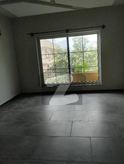 Upper Portion For Rent