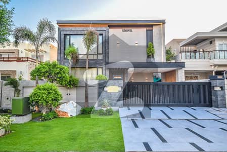 ڈی ایچ اے فیز 6 ڈیفنس (ڈی ایچ اے),لاہور میں 5 کمروں کا 1 کنال مکان 10.5 کروڑ میں برائے فروخت۔