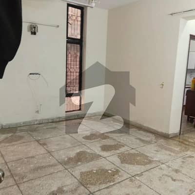 زمان کالونی لاہور میں 3 کمروں کا 7 مرلہ مکان 95.0 ہزار میں کرایہ پر دستیاب ہے۔ زمان کالونی لاہور میں 3 کمروں کا 7 مرلہ مکان 95.0 ہزار میں کرایہ پر دستیاب ہے۔