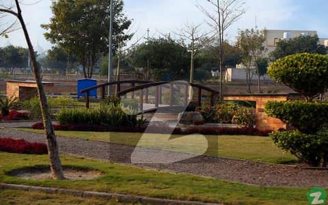 نیو لاهور سٹی لاہور میں 3 مرلہ رہائشی پلاٹ 26.0 لاکھ میں برائے فروخت۔