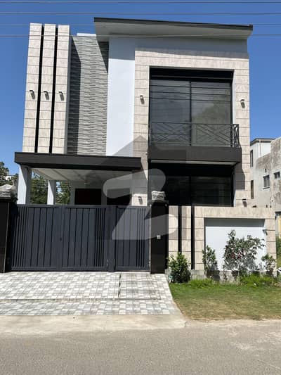 5 Marla Brand New Modern House