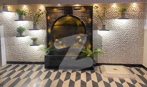 نیا ناظم آباد کراچی میں 5 کمروں کا 6 مرلہ مکان 4.8 کروڑ میں برائے فروخت۔