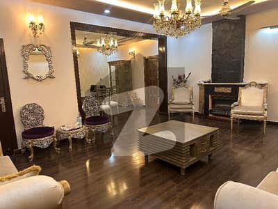 ایف ۔ 10 اسلام آباد میں 1 کنال مکان 6.25 لاکھ میں کرایہ پر دستیاب ہے۔