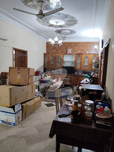 جی ۔ 11/1 جی ۔ 11,اسلام آباد میں 3 کمروں کا 8 مرلہ بالائی پورشن 80.0 ہزار میں کرایہ پر دستیاب ہے۔