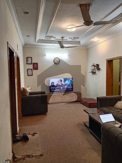 جی ۔ 11/1 جی ۔ 11,اسلام آباد میں 2 کمروں کا 8 مرلہ زیریں پورشن 90.0 ہزار میں کرایہ پر دستیاب ہے۔