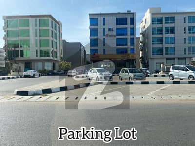 ڈی ایچ اے فیز 8 - بلاک زیڈ 1 ڈی ایچ اے فیز 8,ڈیفنس (ڈی ایچ اے),لاہور میں 10 مرلہ رہائشی پلاٹ 1.65 کروڑ میں برائے فروخت۔