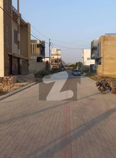 Next To Corner | Near To Gate | Prime Location 240 Sq Yards Plot For Sale In SOOMRO SOCIETY, Scheme 33