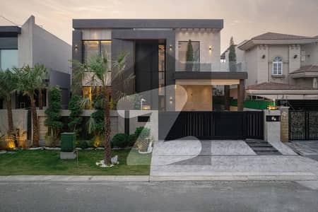 ONE KANAL MOST BEAUTIFUL SPANISH HOUSE FOR SALE BOOK A VISIT TODAY !