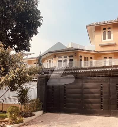 آئی ۔ 8 اسلام آباد میں 3 کمروں کا 12 مرلہ بالائی پورشن 1.35 لاکھ میں کرایہ پر دستیاب ہے۔